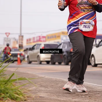 Runner Photo 5993729