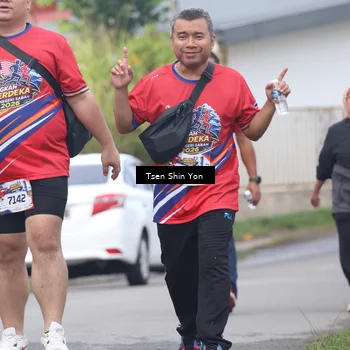 Runner Photo 5993772