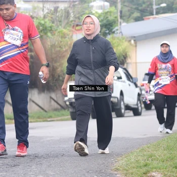 Runner Photo 5993885