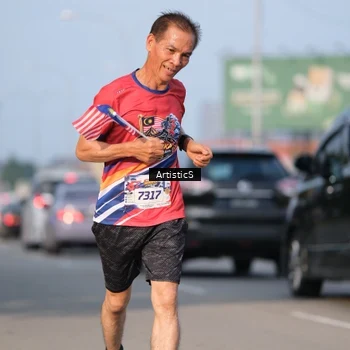 Runner Photo 5993935