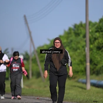 Runner Photo 5994003
