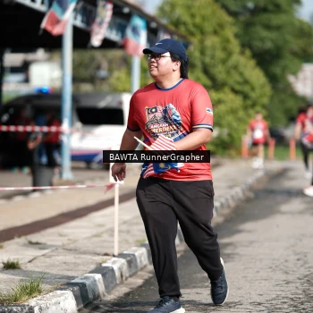 Runner Photo 5994223