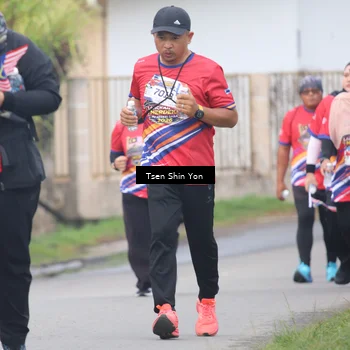 Runner Photo 5994252