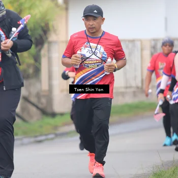 Runner Photo 5994258