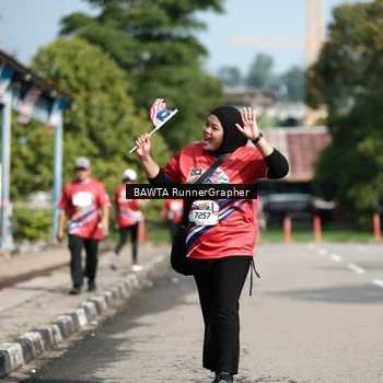 Runner Photo 5994341