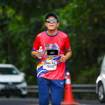 Runner Photo 5994342
