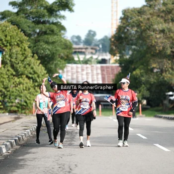 Runner Photo 5994361