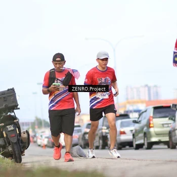 Runner Photo 5994393