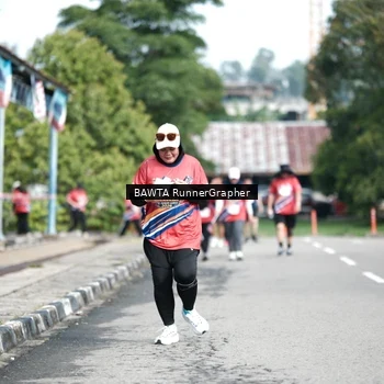 Runner Photo 5994443