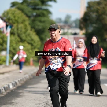 Runner Photo 5994555