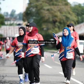 Runner Photo 5994575