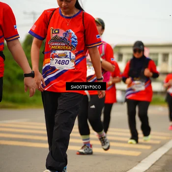 Runner Photo 5994656