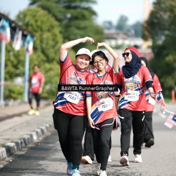 Runner Photo 5994697