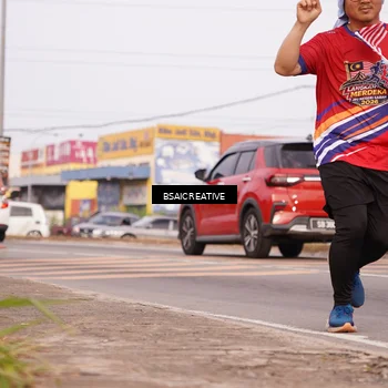 Runner Photo 5994717