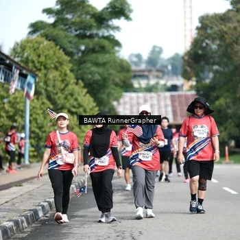 Runner Photo 5994725