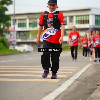 Runner Photo 5994747