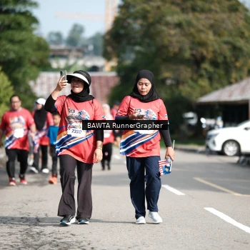 Runner Photo 5994963