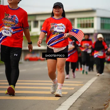 Runner Photo 5994976