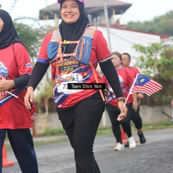 Runner Photo 5994986