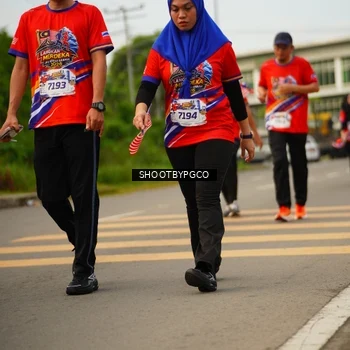 Runner Photo 5995037