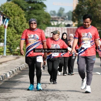 Runner Photo 5995057
