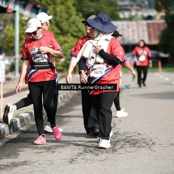 Runner Photo 5995106
