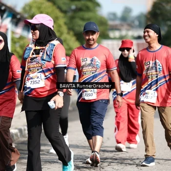 Runner Photo 5995132