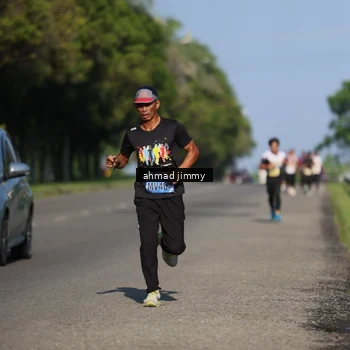 Runner Photo 5995276