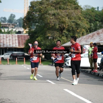 Runner Photo 5995325