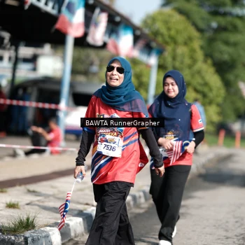 Runner Photo 5995343