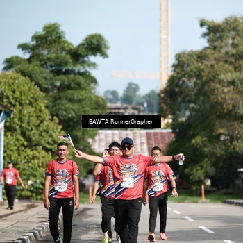 Runner Photo 5995367
