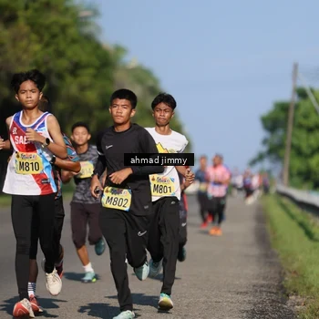 Runner Photo 5995542