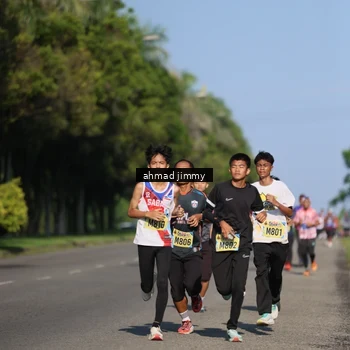 Runner Photo 5995547