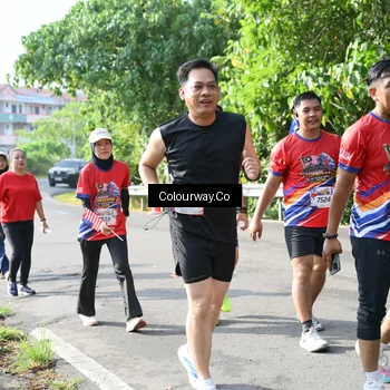 Runner Photo 5995556