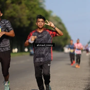 Runner Photo 5995572