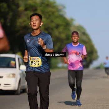Runner Photo 5995686