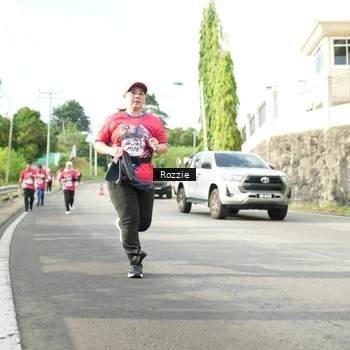 Runner Photo 5995701