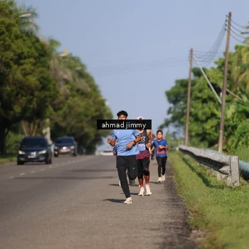 Runner Photo 5995736