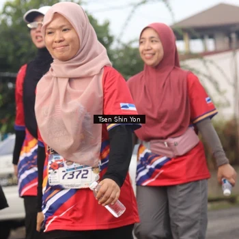 Runner Photo 5995737