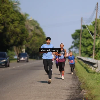 Runner Photo 5995796