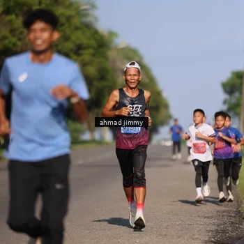 Runner Photo 5995843