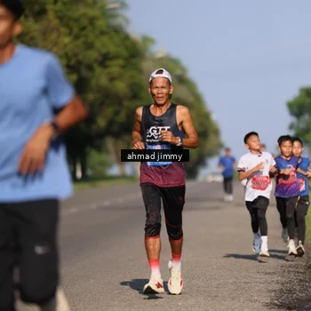 Runner Photo 5995870