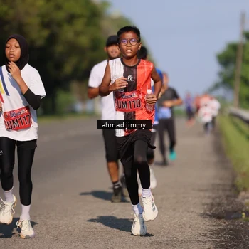 Runner Photo 5996042