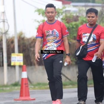 Runner Photo 5996046