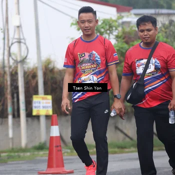 Runner Photo 5996071
