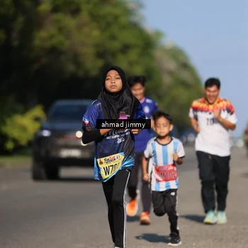 Runner Photo 5996330