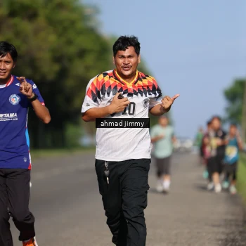 Runner Photo 5996335
