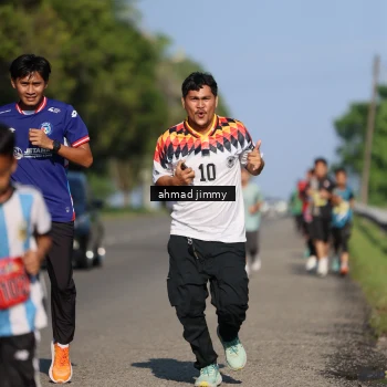 Runner Photo 5996365