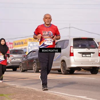 Runner Photo 5996476