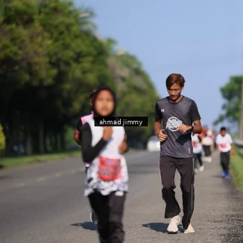 Runner Photo 5996665